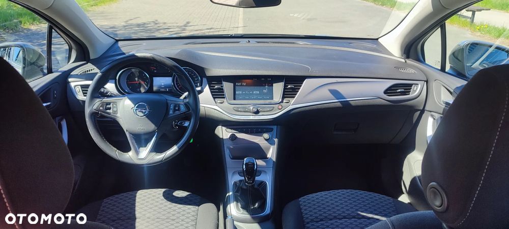 Opel Astra 1.6 CDTI Enjoy - 9