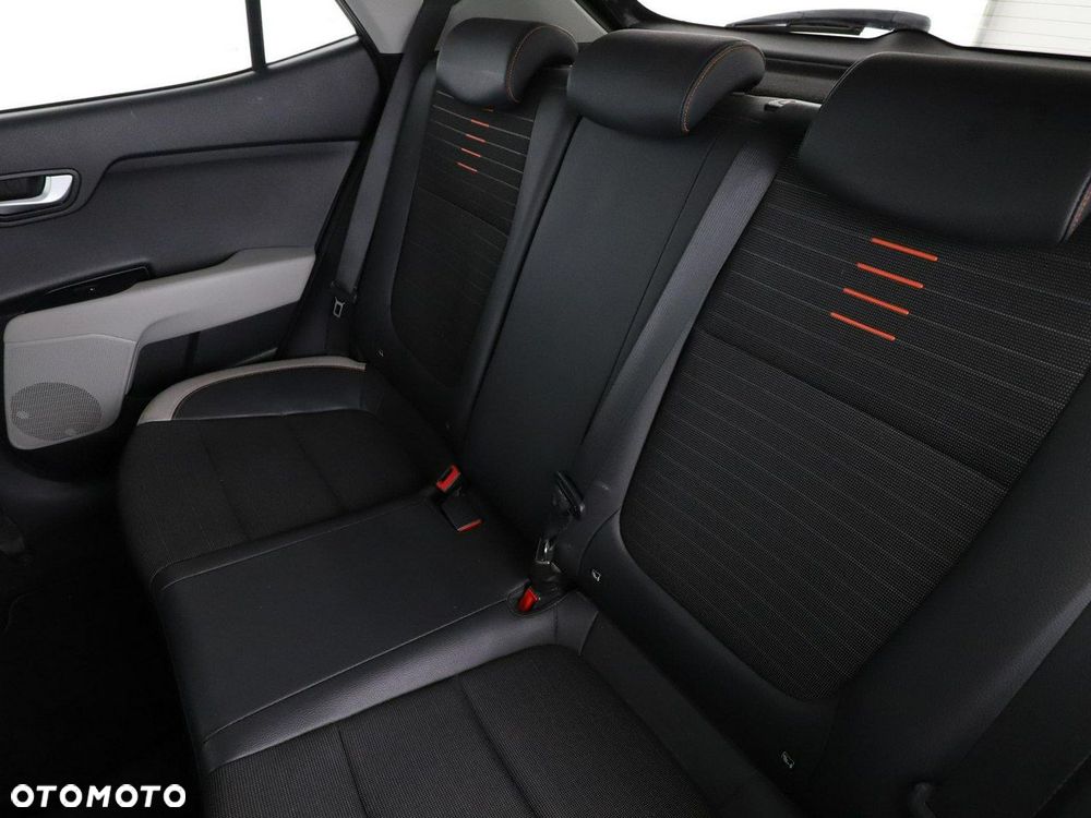 Kia Stonic 1.0 T-GDI M - 17