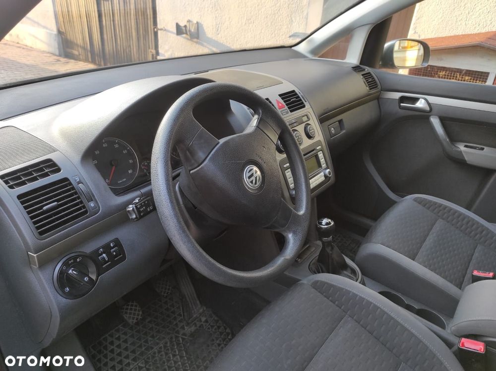 Volkswagen Touran 1.4 TSI Trendline - 8