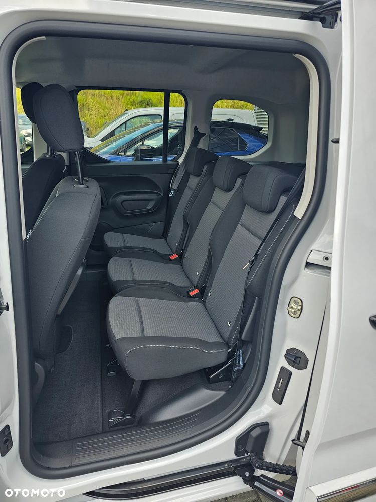 Toyota Proace City Verso - 16