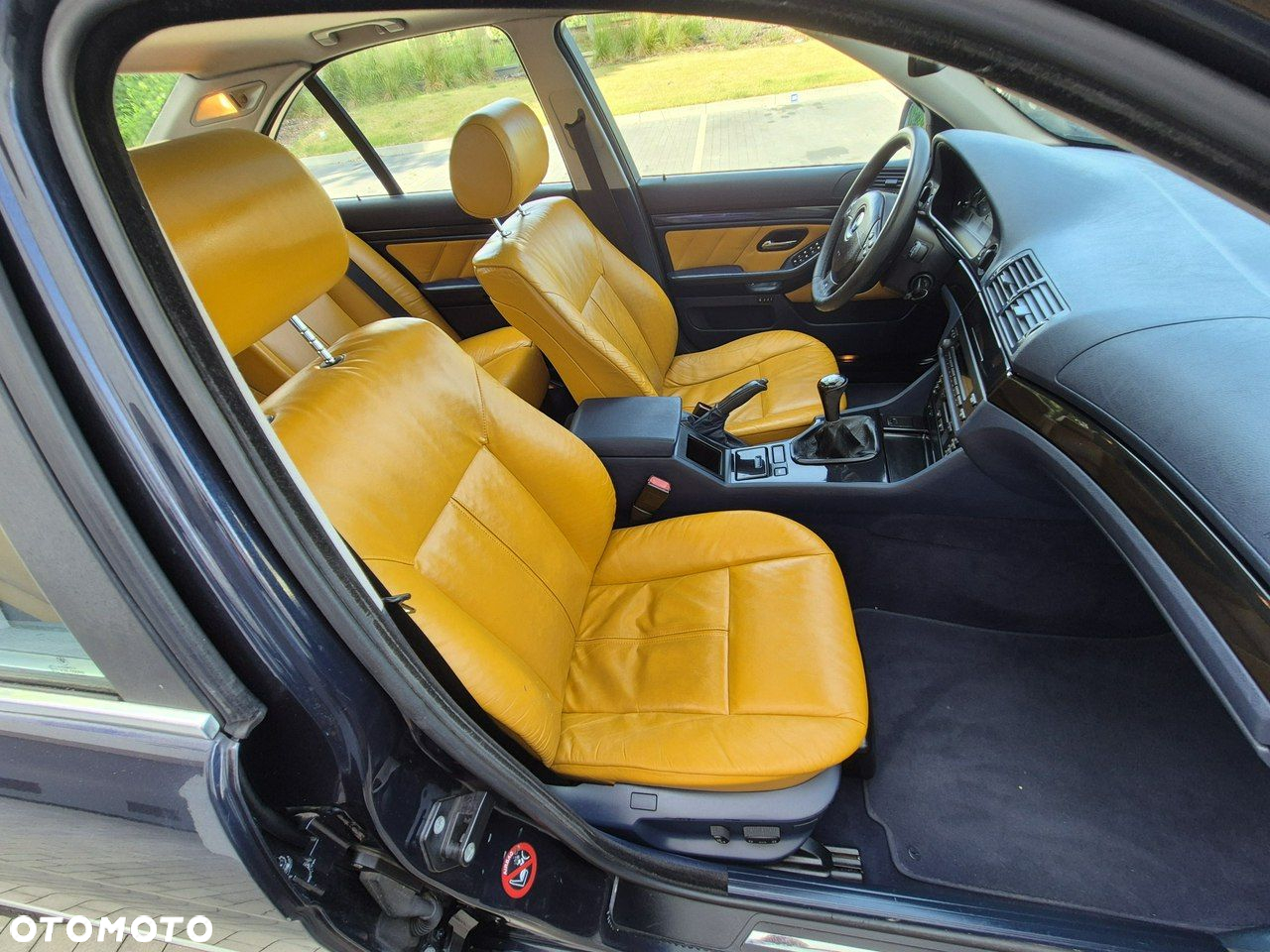 BMW Seria 5 523i - 11