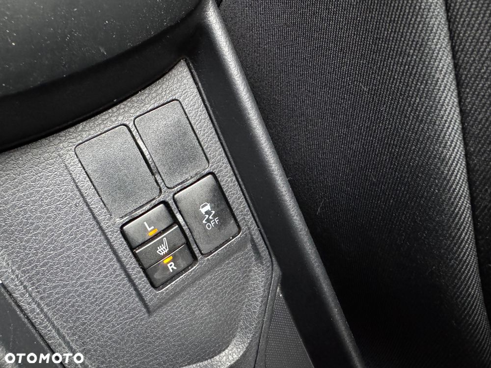 Toyota Yaris - 8