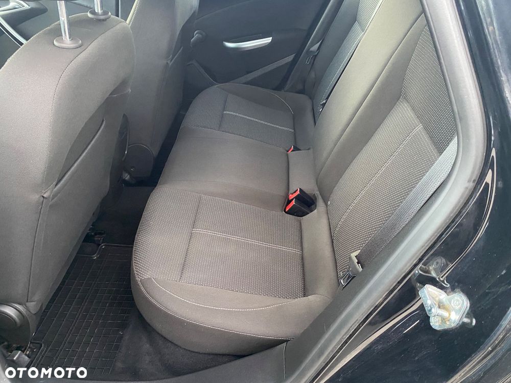 Opel Astra 1.4 Turbo Sport - 27