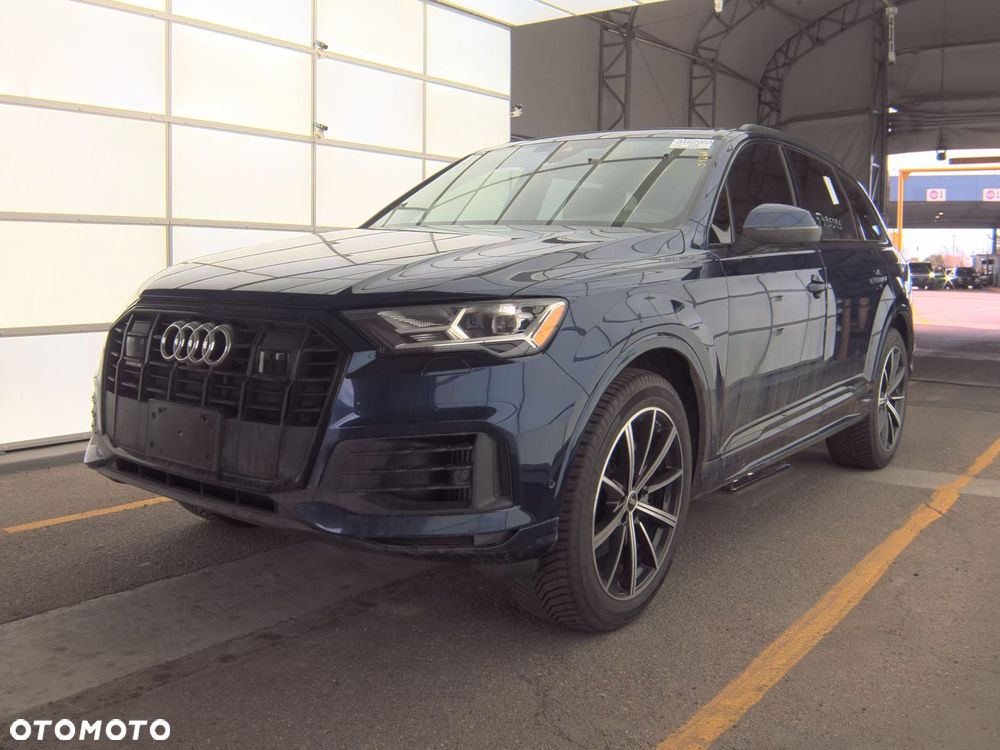 Audi Q7 - 1