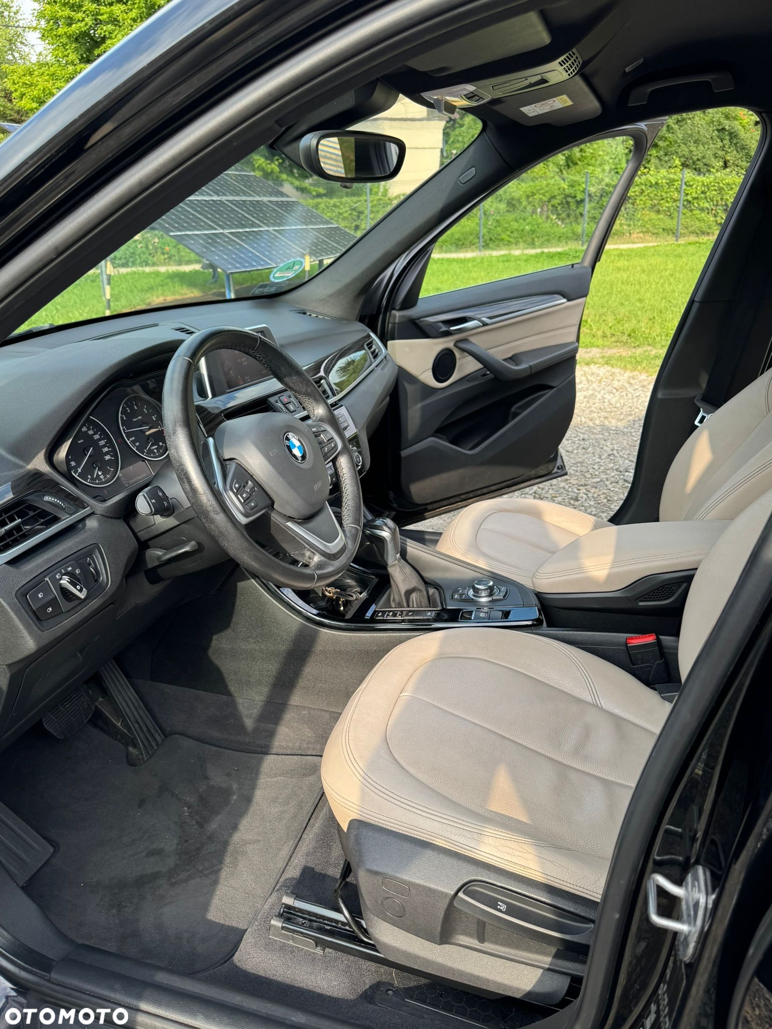 BMW X1 xDrive20i Advantage sport - 15