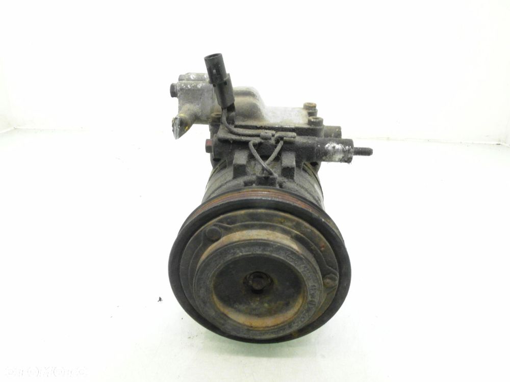 KOMPRESOR KLIMATYZACJI HYUNDAI COUPE II 1.6 CD1AA02 - 7