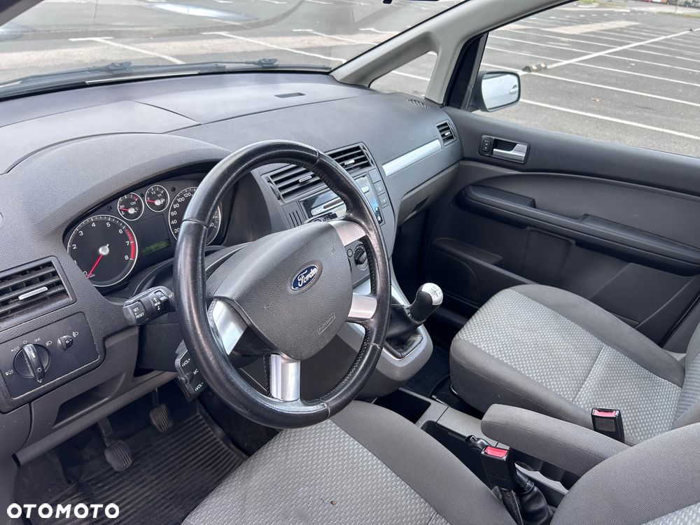 Ford C-MAX - 17