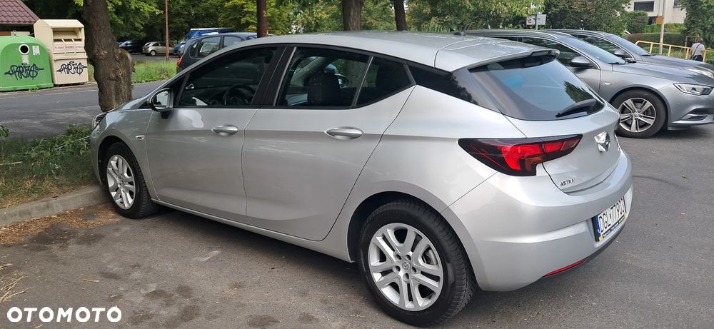 Opel Astra 1.6 CDTI Enjoy - 3