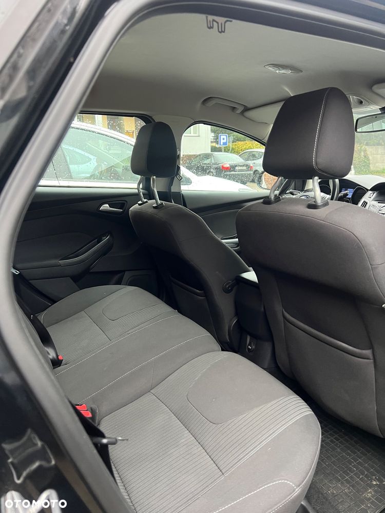 Ford Focus 1.0 EcoBoost Titanium - 26