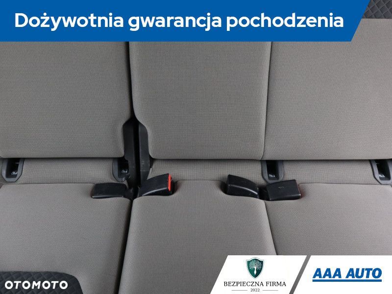 Ford Tourneo Courier - 12