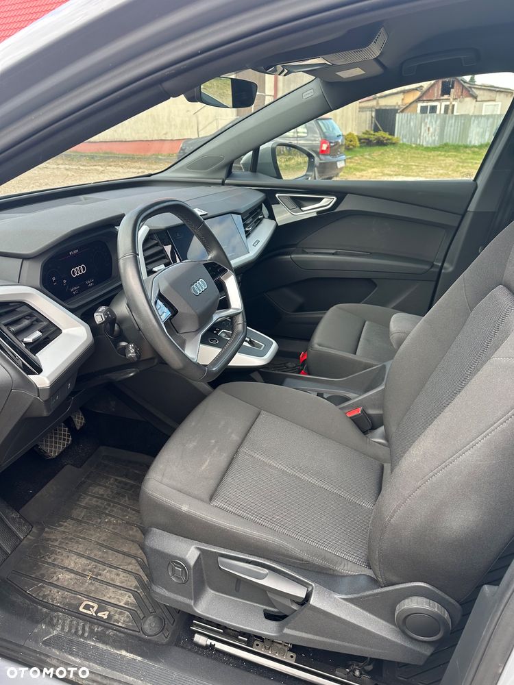 Audi Q4 e-tron - 10