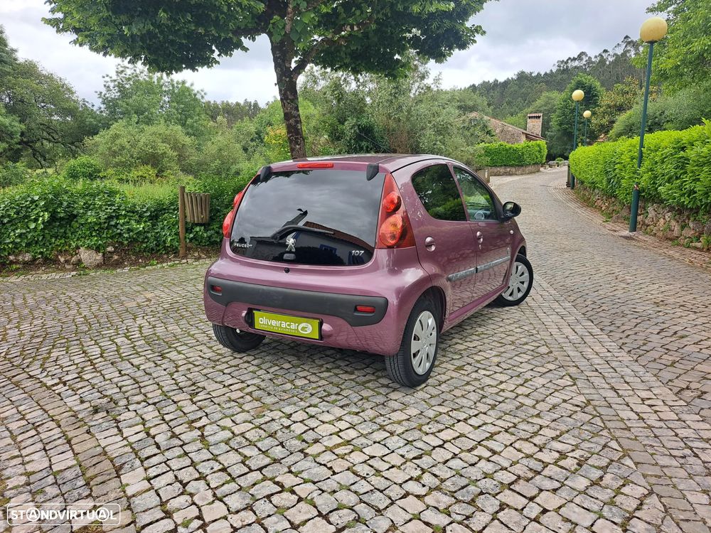 Peugeot 107 1.0 Trendy - 20