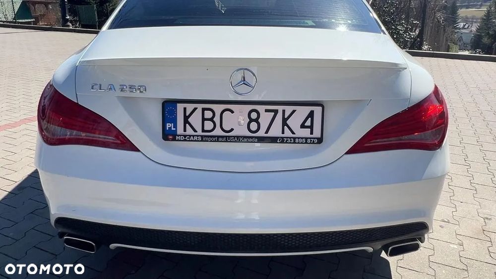 Mercedes-Benz CLA 250 7G-DCT AMG Line - 4