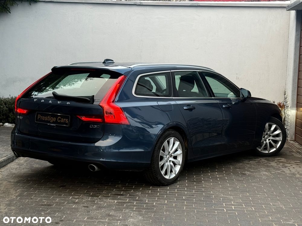Volvo V90 D3 AWD Geartronic Momentum - 29