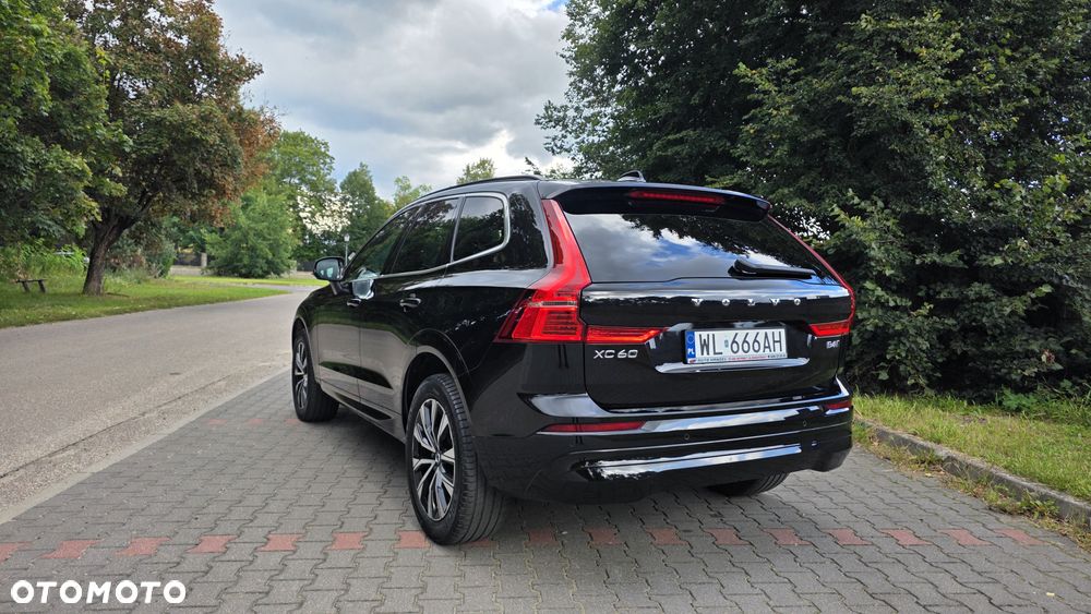 Volvo XC 60 B4 D AWD Core - 3