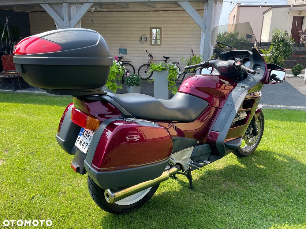 Honda ST - 5
