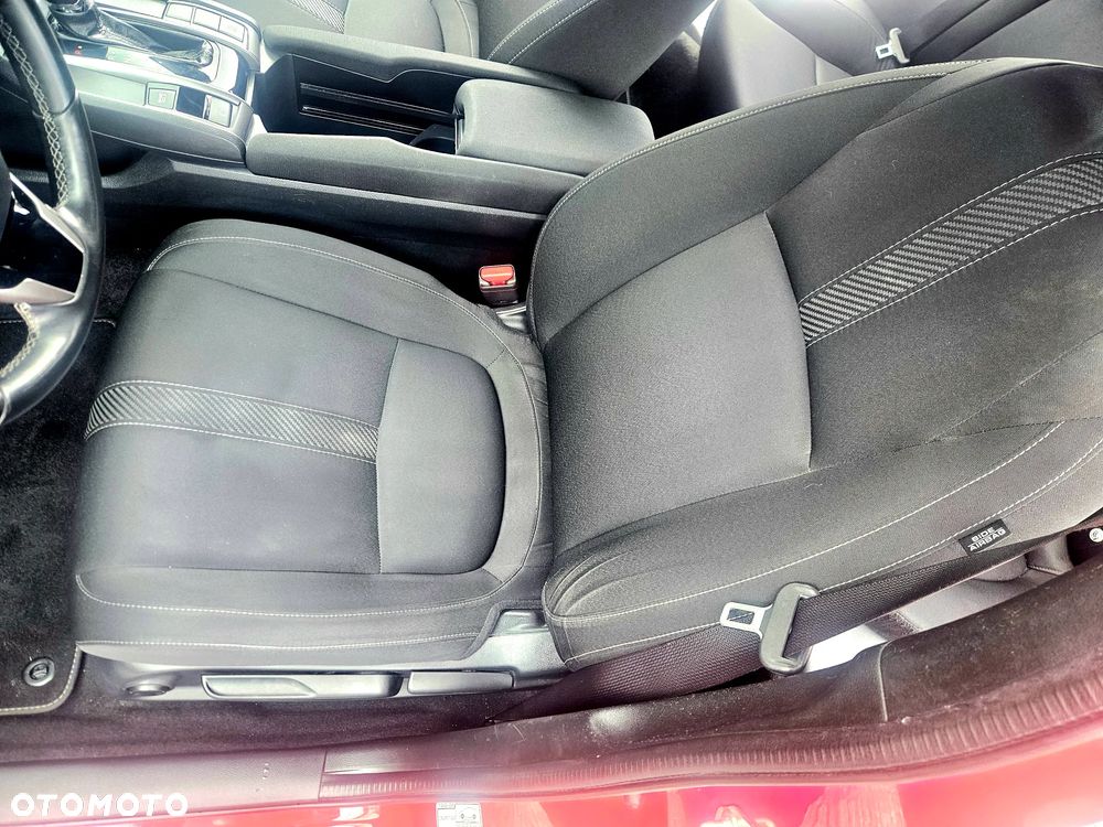 Honda Civic 1.5 i-VTEC Turbo CVT Sport - 23