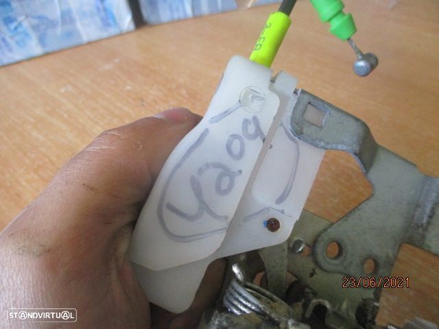 Fecho FEC4209 CITROEN C1 2009 Fd Manual CITROEN C1 FASE 1 2007 1.0I 70CV 3P PRETO TD MANUAL - 3