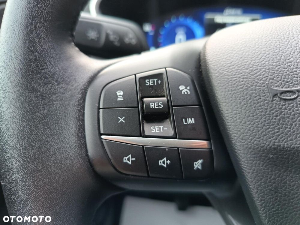 Ford Kuga 1.5 EcoBoost FWD Titanium - 19