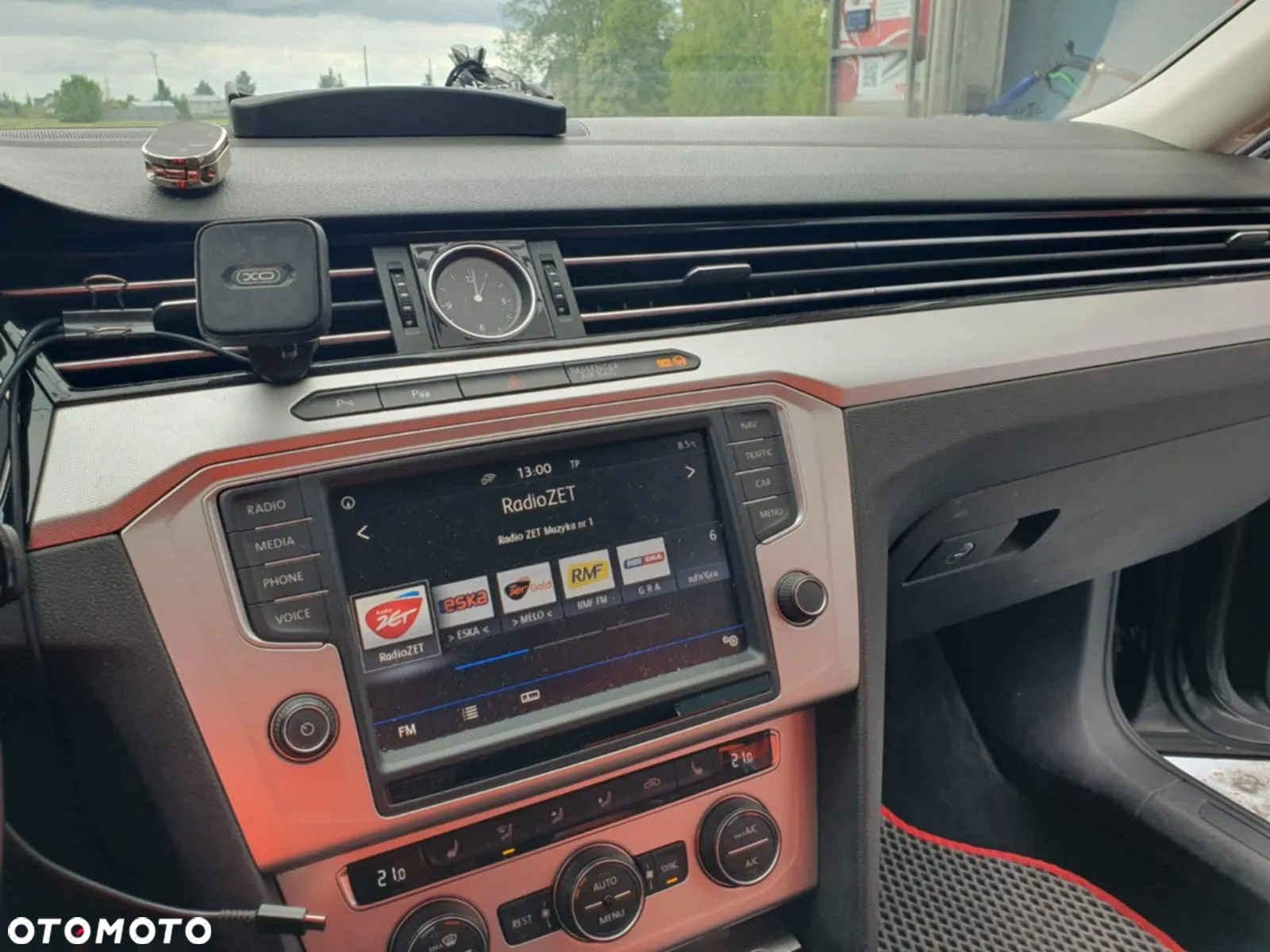 Volkswagen Passat 2.0 TDI BMT Comfortline - 12