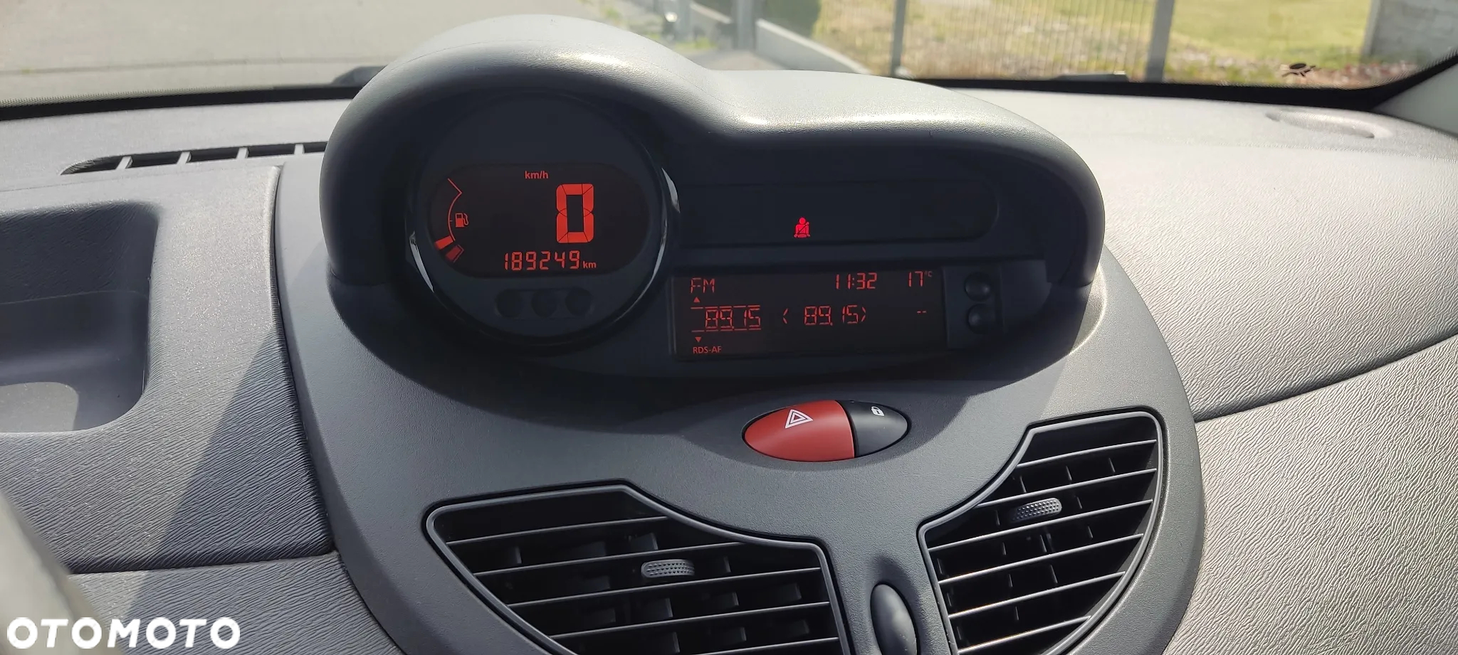 Renault Twingo 1.2 16V Night & Day - 14