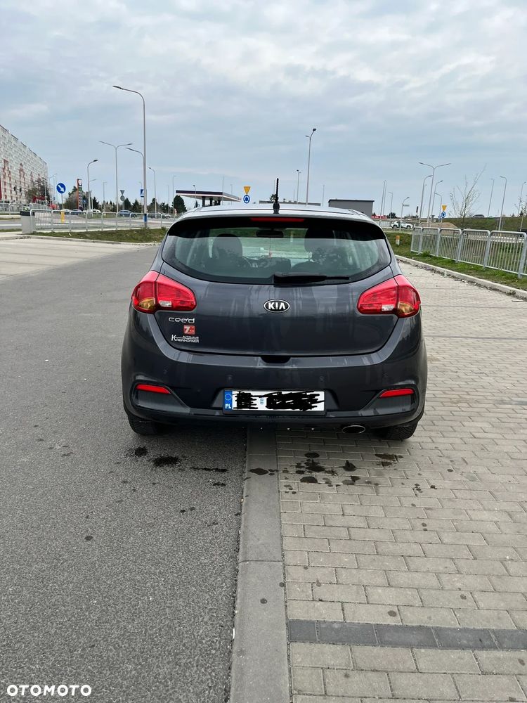 Kia Ceed 1.4 L - 4