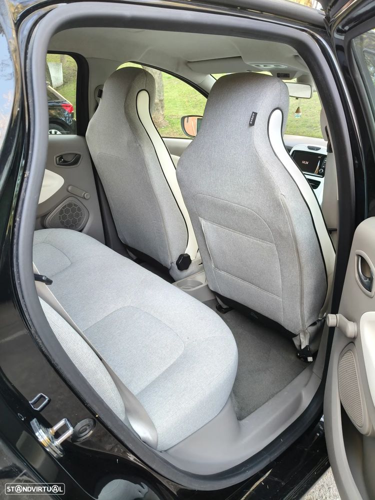 Renault Zoe - 8
