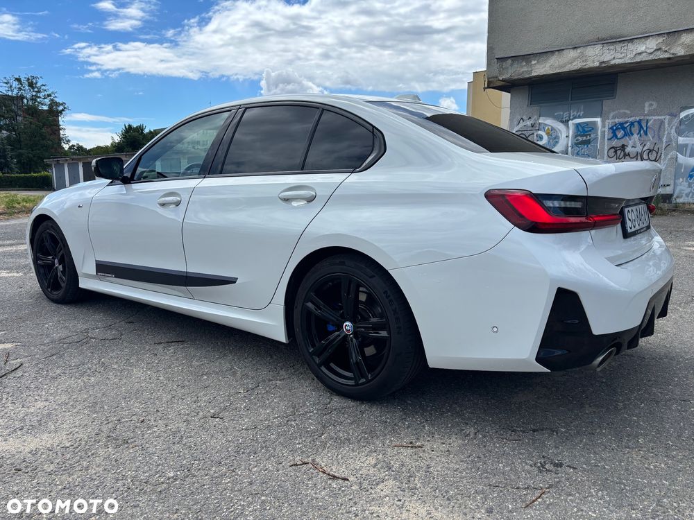 BMW Seria 3 320i xDrive M Sport - 12