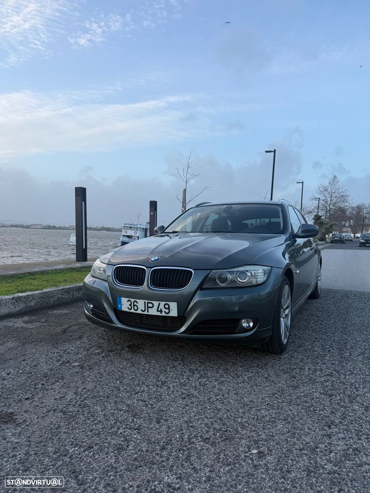 BMW 320 d - 1