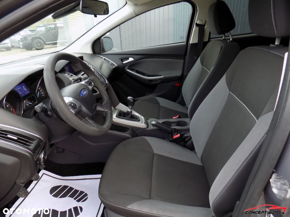 Ford Focus - 15