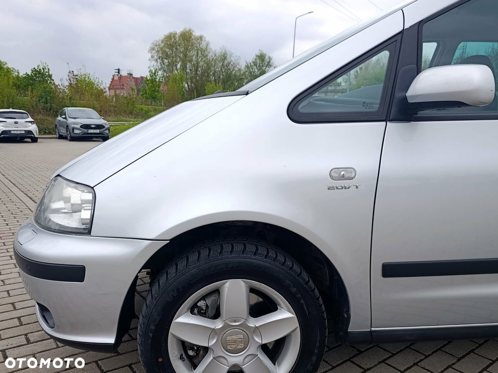 Seat Alhambra 1.8 20V Turbo Signo - 11