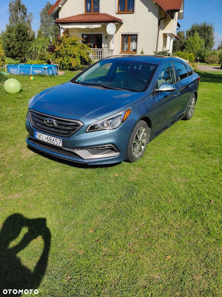 Hyundai Sonata - 2