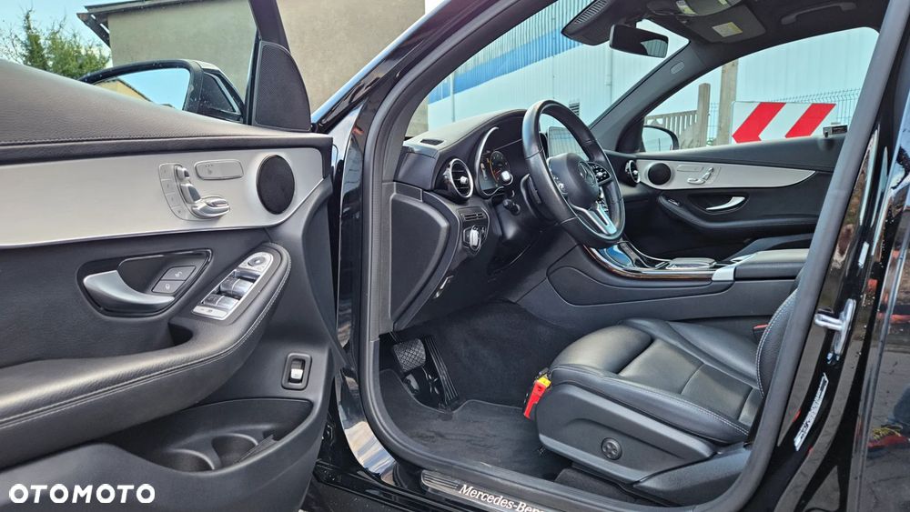 Mercedes-Benz GLC 200 4-Matic - 5