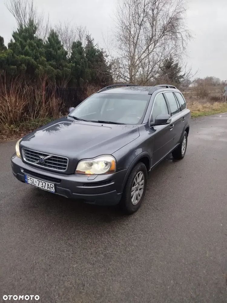 Volvo XC 90 D5 AWD Momentum - 1