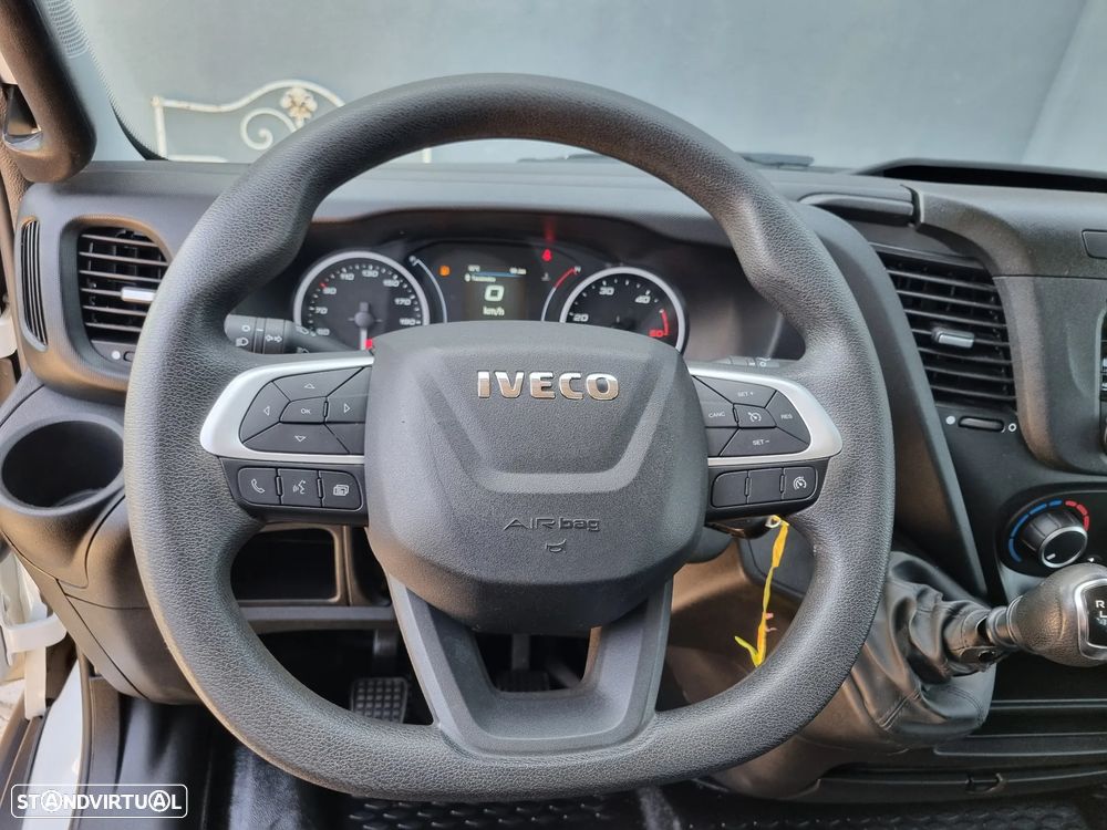 Iveco Daily 2.3 35S16 CD - 11