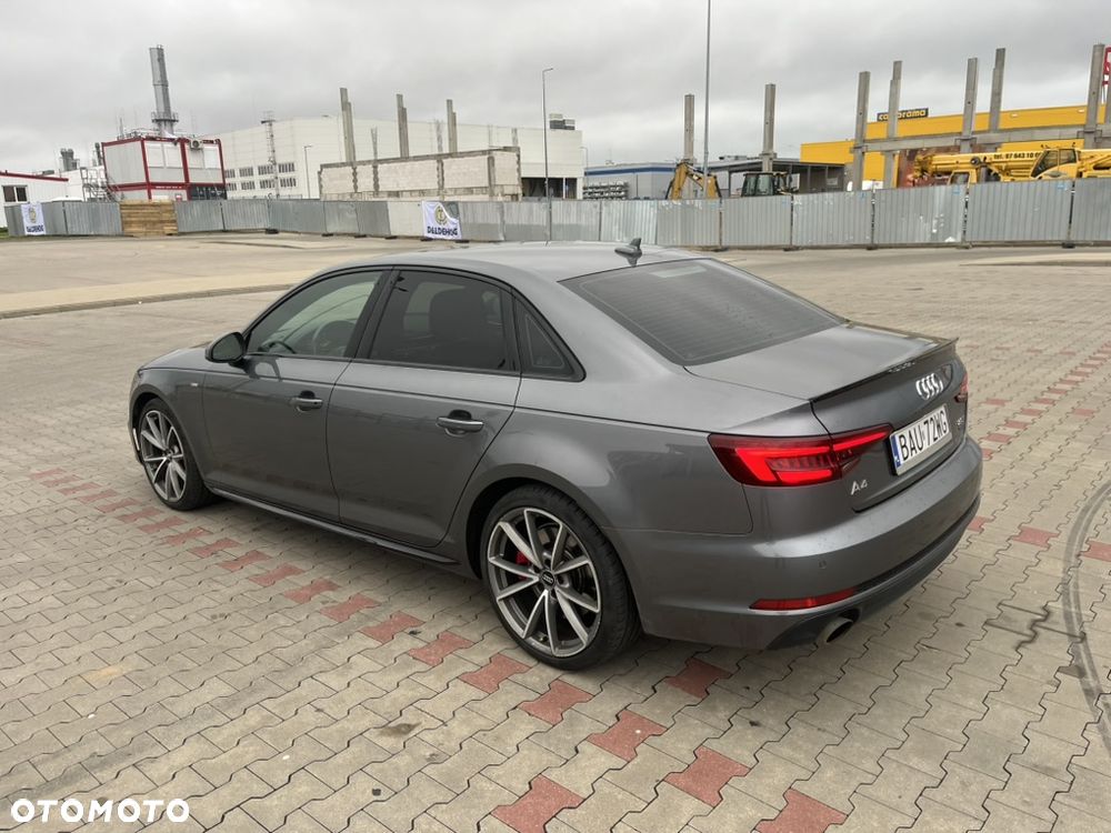 Audi A4 Limousine 2.0 TFSI quattro S tronic sport - 12