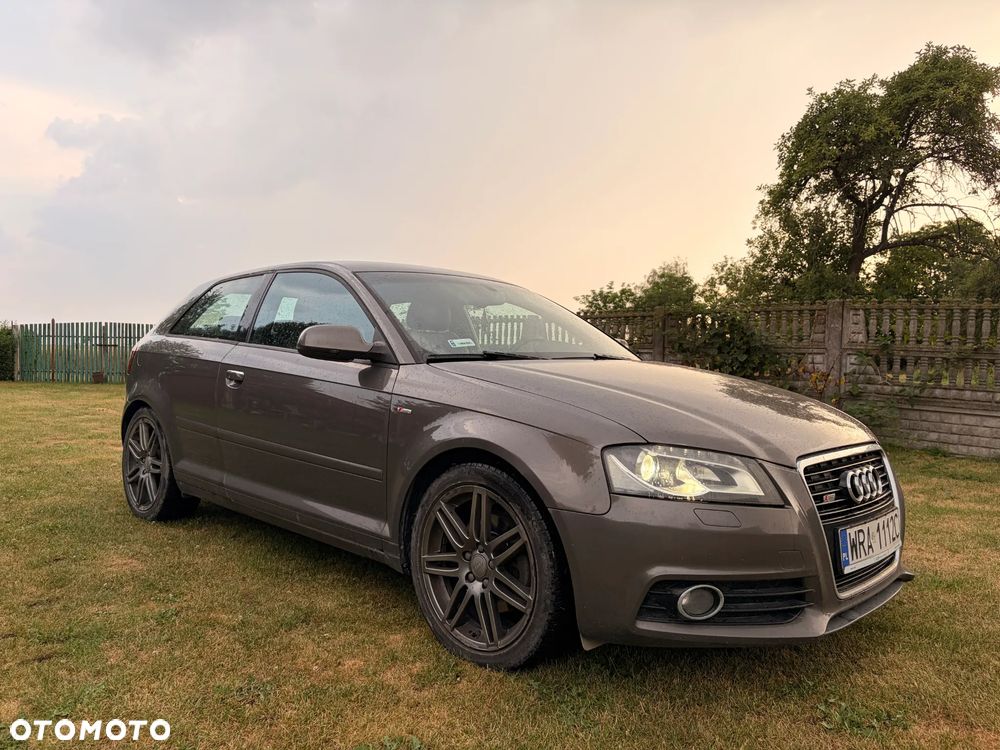 Audi A3 3-drzwiowe 2.0 TDI DPF Quattro Attraction - 3
