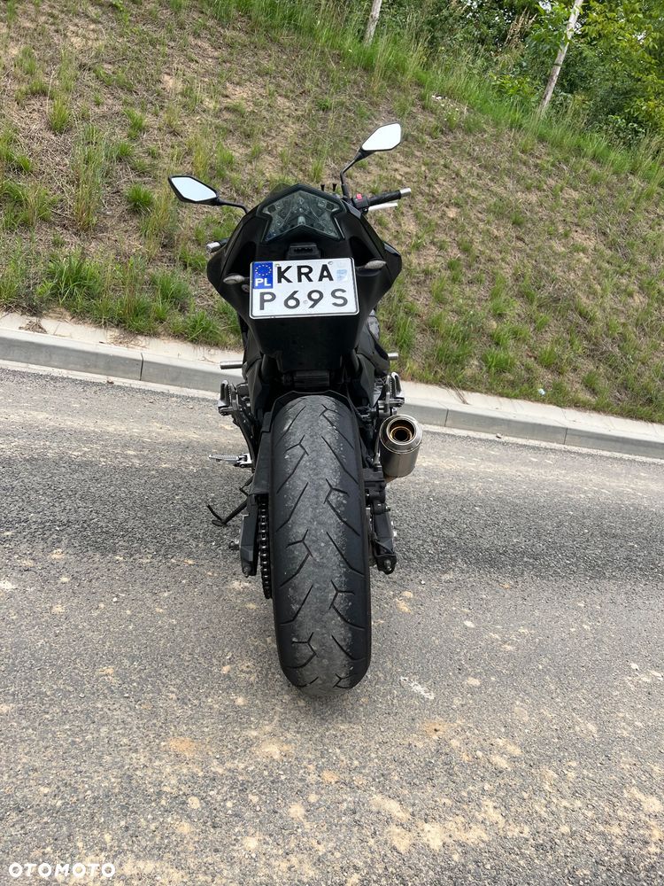 Kawasaki Z - 7