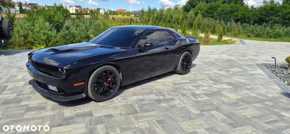 Dodge Challenger - 3