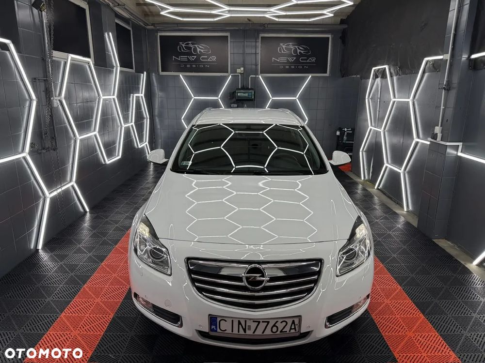 Opel Insignia 2.0 Turbo 4x4 Design Edition - 13