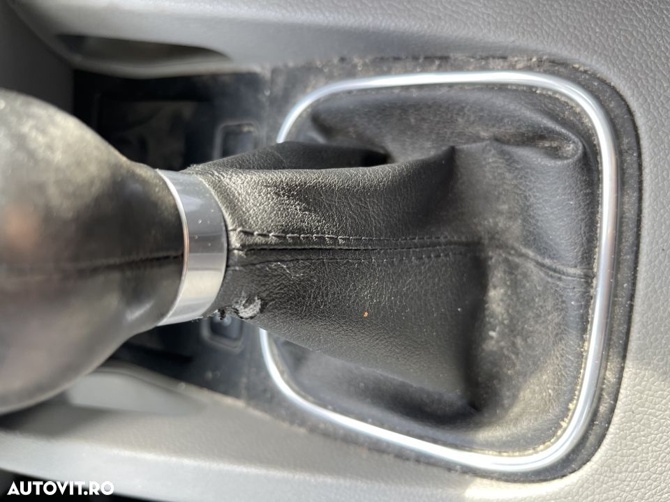 Nuca cu Manson Piele Maneta Schimbator Viteze VW Golf 5 Hatchback 2004 - 2008 - 2