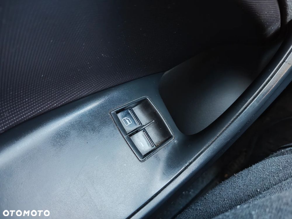 Seat Ibiza 1.4 16V Passion - 21