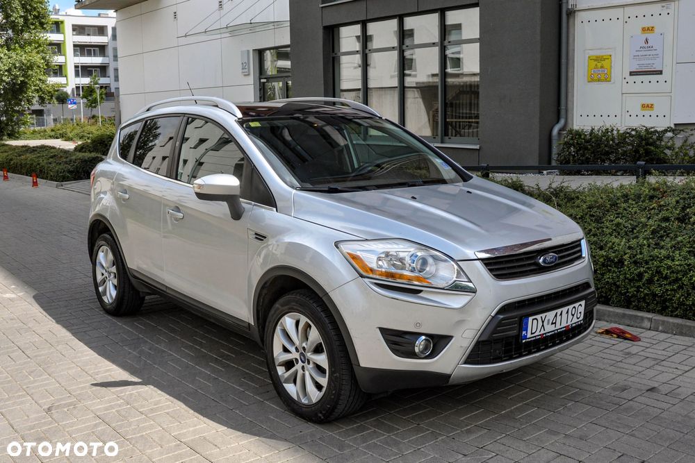 Ford Kuga 2.0 TDCi 4x4 Titanium - 6