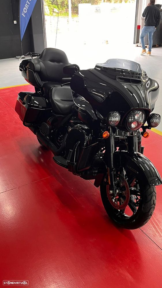 Harley-Davidson Ultra - 12