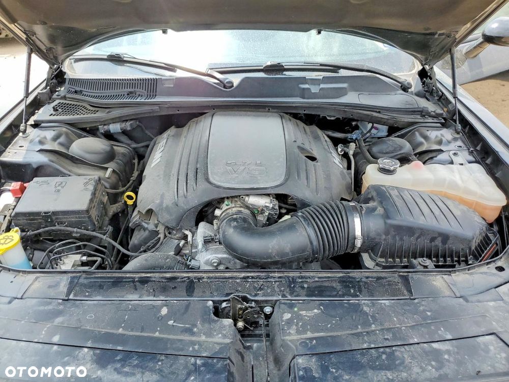 Dodge Challenger 5.7 R/T - 11