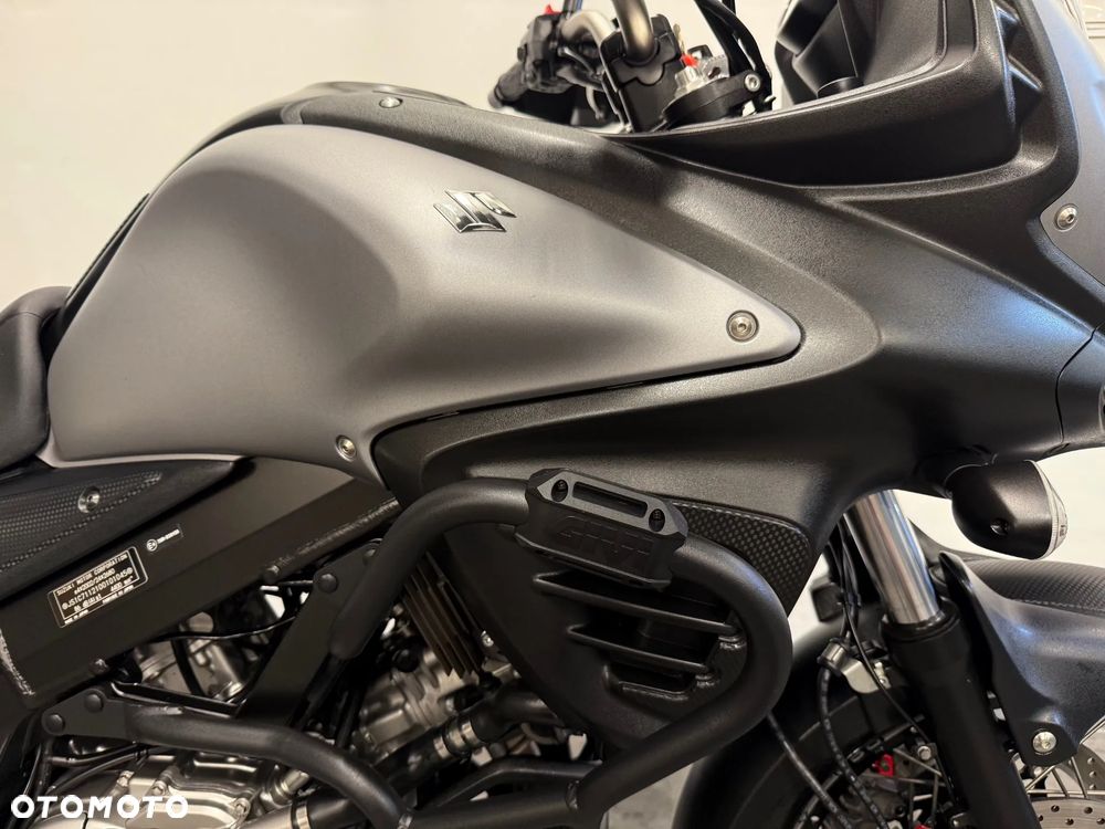 Suzuki V-STROM - 31