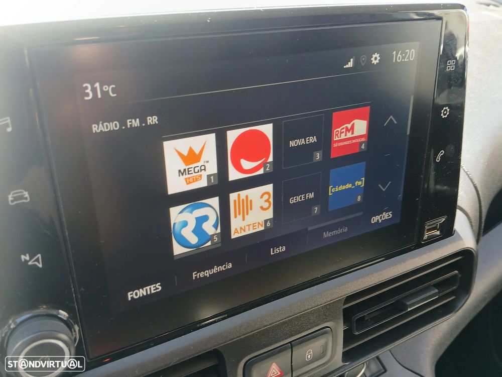 Opel COMBO 3L - 17