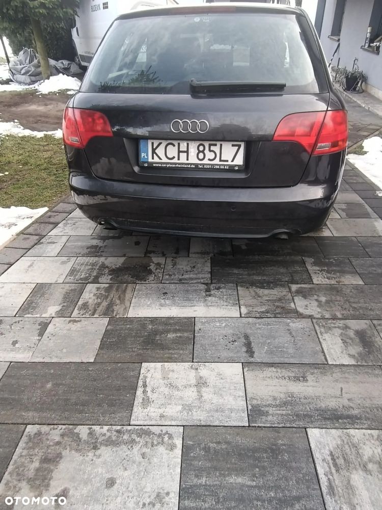 Audi A4 ver-avant-2-0-tdi-dpf - 4