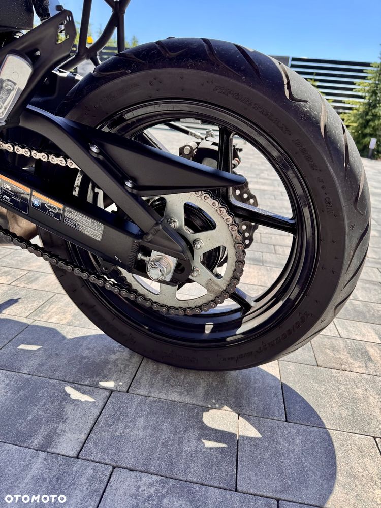 Kawasaki Versys 650 - 8