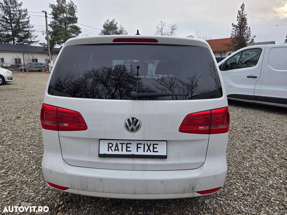 Volkswagen Touran 1.6 TDI DPF BlueMotion Technology STYLE - 11